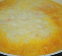 Солнечный куриный суп с плавленым сыром(Шаг №4)